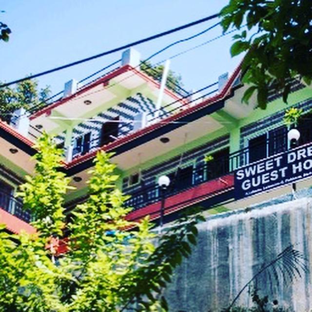 Sweet Dreams Hotel Pokhara Exterior foto